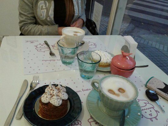 Klohe Pastelería & Bombonería